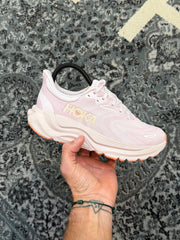 Hoka Arahi 8 Lilac Cream Neon Cantaloupe Women's